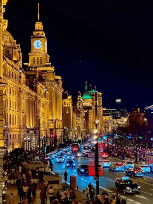 - 环境户型价格地址楼盘详情配套电话交房时间配套电话交房时间上海保利·世博天悦(售楼处) 首页 - 保利·世博天悦销售中心(图7)